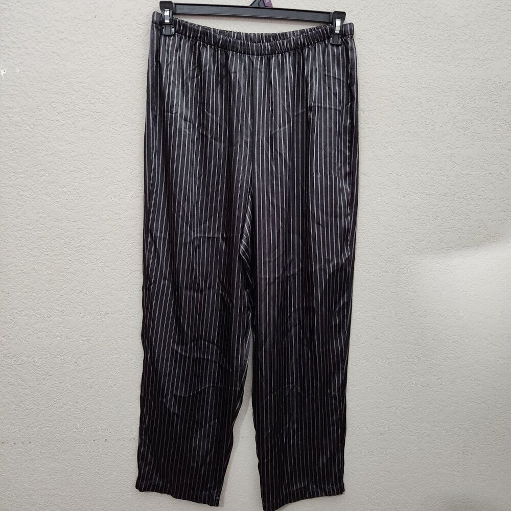 Black & White Striped Ladies Pajama Pants L